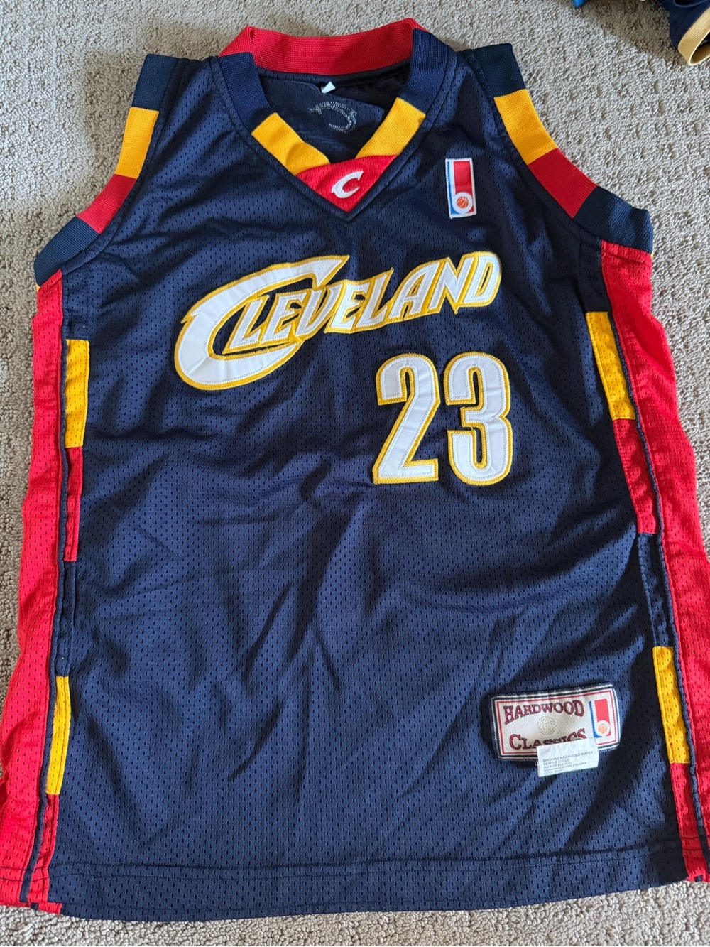 Cleveland LeBron #23 Jersey